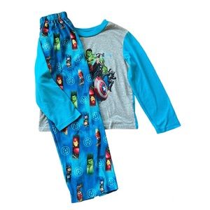 Marvel Avengers Pajamas Size 8
